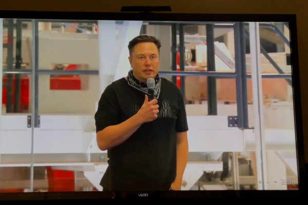 Elon Musk on Recruiting Engineers