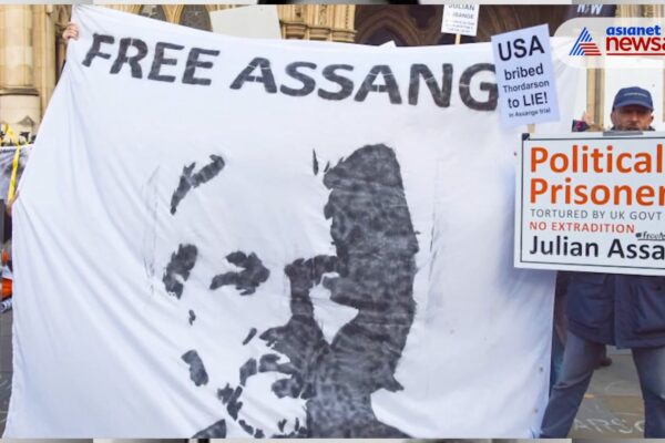 FREE JULIAN ASSANGE!
