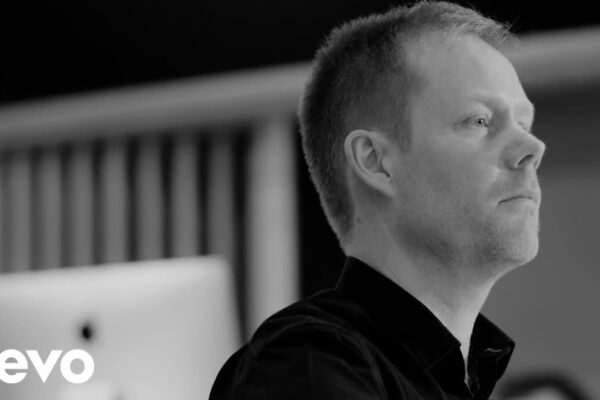 Max Richter – On The Nature Of Daylight (Entropy)