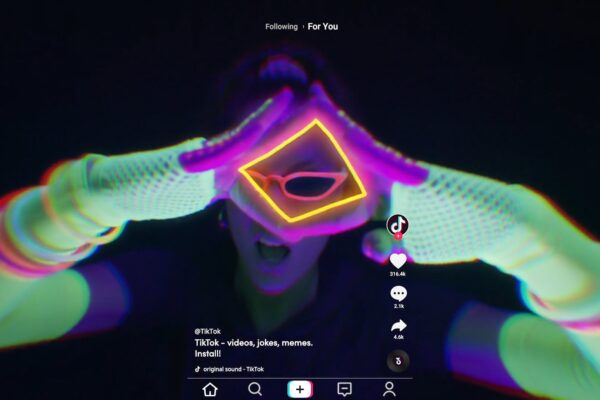 TikTok | Party